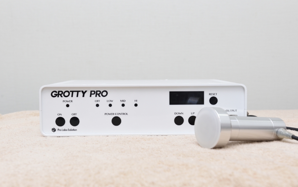 GROTTY PRO（グロッティ プロ）による脂肪溶解